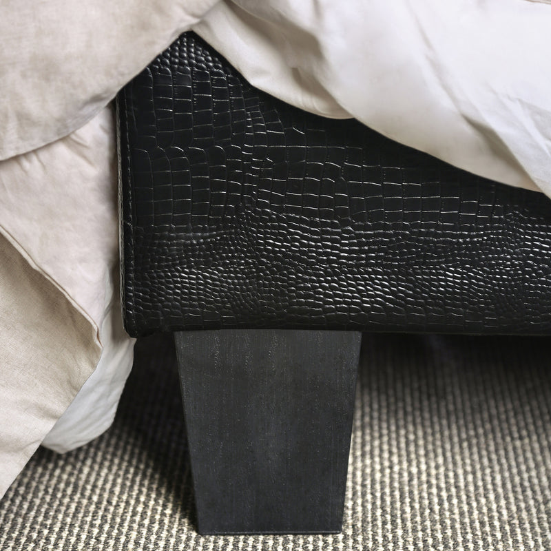 Winn Fully Upholstered Fake Crocodile Leather Platform Bed